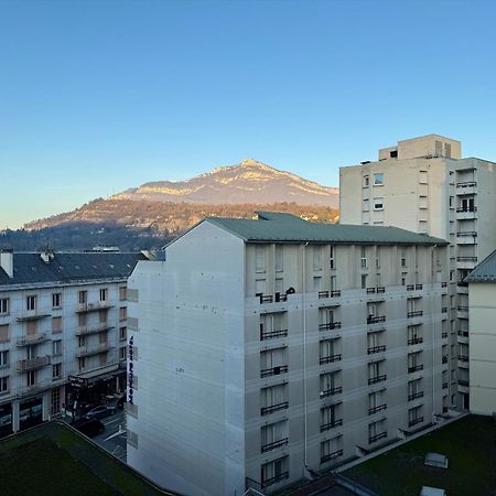 Logement Autour De Moi * * * * * Chambery Exterior photo